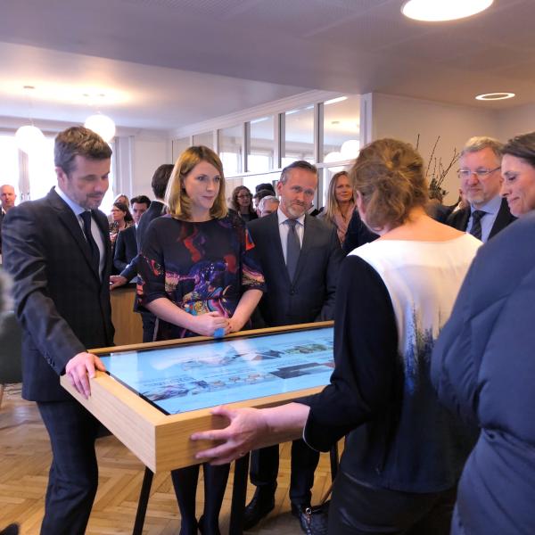 Kronprinsen m.fl. åbner Food Nation visitor centre